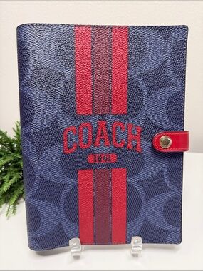 🎀 Coach notebook with varsity print